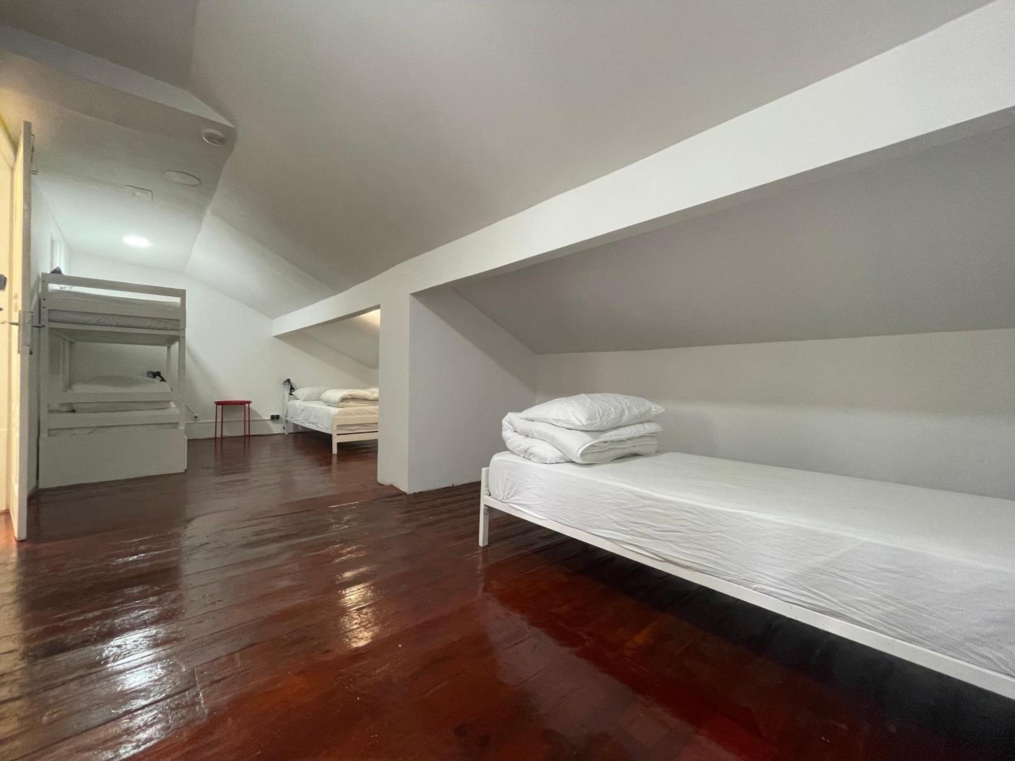 Hostal Owls Ildefonso
